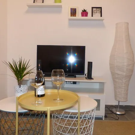 Apartment Jardim81 *